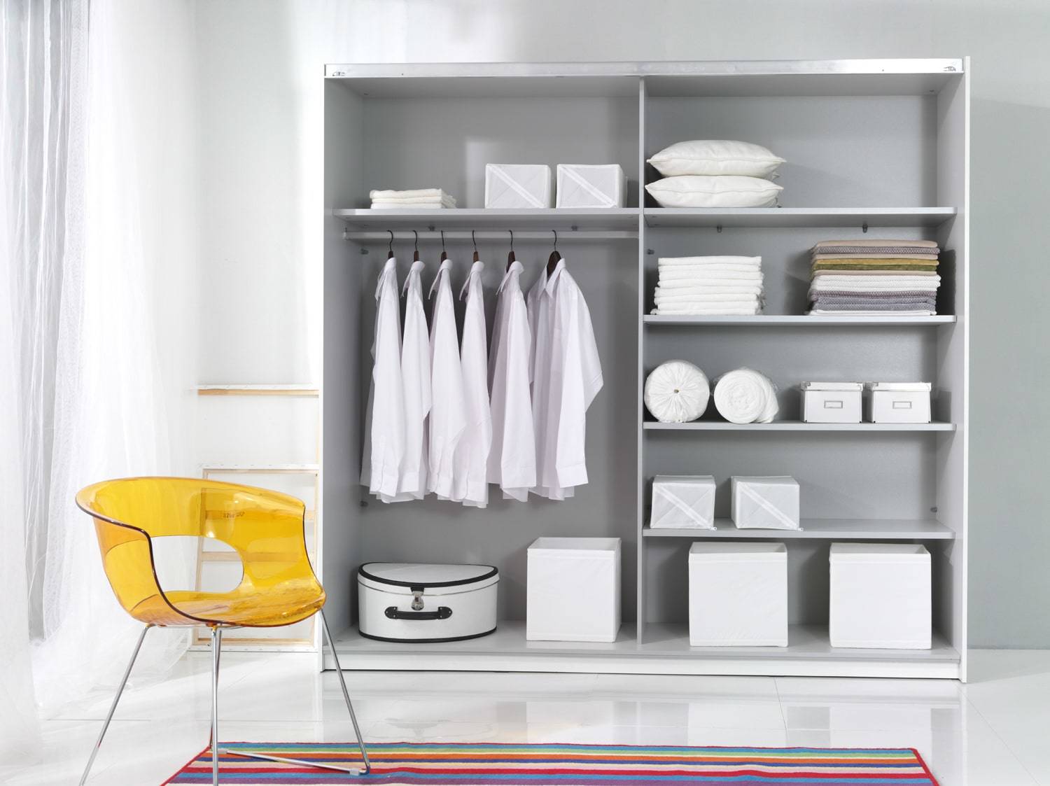 Beta Schiebeschrank 180 cm Größe 24unseremoebel weiß ist Räume glänzend | Möbel für Geräumiger jeder perfekt - alle für Kleiderschrank Unsere