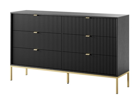 Kommode mit Schubladen Lovro 154 cm schwarz modernes Design wird Liebhaber von ausdrucksstarken Interieurs geriffelte Fronten Gold Zubehör begeistern