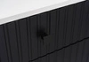 Kommode mit Schublade Senja 140 cm weiß / schwarz elegantes Design dekorative geriffelte Front mit Metallgriff