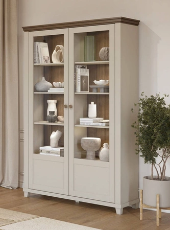 Vitrine Evora 126 cm beige / Eiche dunin wird Liebhaber von ausdrucksstarken Interieurs ideal für das Wohnzimmer und Esszimmer begeistern