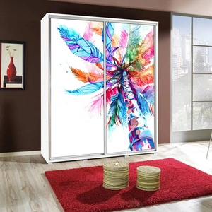 Artistino 155 cm Schiebeschrank mit Palmengrafik Der Korpus des Schranks in Weiß ist aus 22 mm starker Platte gefertigt