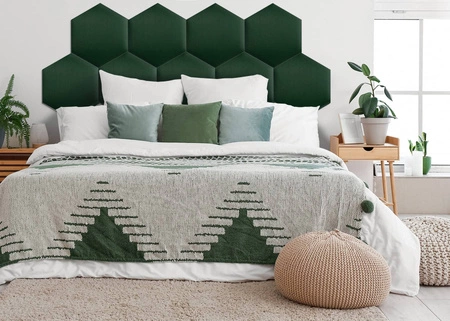 Gepolstertes Paneel Hexagon 30x26 cm Flasche grün stilvolle Wandpaneel Veloursstoff modische Dekoration jedes Interieur