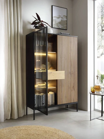 Vitrine Amma 104 cm schwarz / eiche wotan mit schublade moderne form stilvolle wohnzimmerausführung push to open system