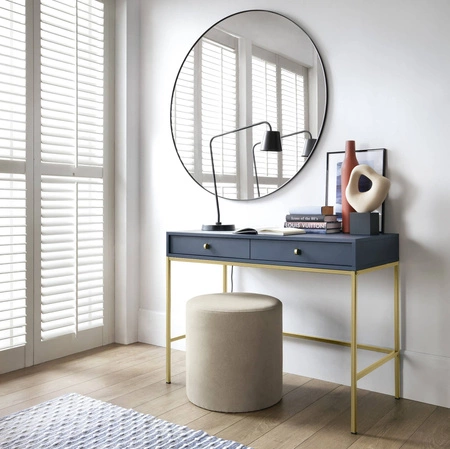 Konsole Mono Dunkelblau Mit Schubladen stilvolles und funktionales Möbelstück mit goldenen metallischen Elementen für den Flur oder das Wohnzimmer