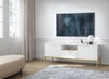TV Schrank Lovro 154 cm weiß modernes Design wird Liebhaber von ausdrucksstarken Interieurs begeistern goldene Metall-Accessoires