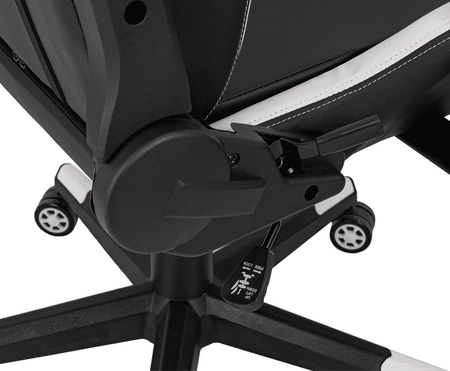 Gaming-Sessel Ares Pro schwarz/weiß komfortabler und funktionaler Sessel mit verstellbaren Armlehnen stabiles Metallgestell