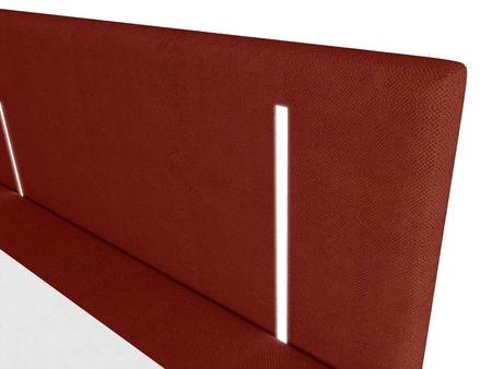 Boxspringbett Norco 160x200 dunkelrot stilvolles Bett mit Staukasten Beleuchtung im Kopfteil fügt eine einzigartige Note
