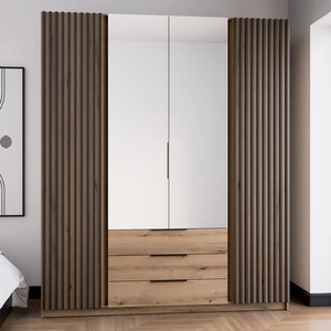 Spiegelschrank Kastano V 200 cm Eiche evozieren stilvolle Garderobe Design für Flur Kleiderschrank Türen mit schwarzen Lamellen verziert