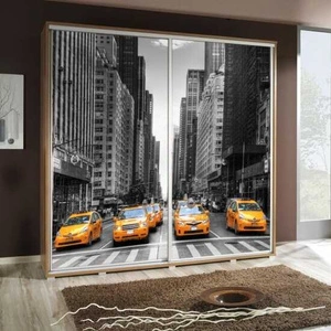 Artistino 205 cm Schiebeschrank mit Taxi II Treppe Grafik Schrankkorpus in Eiche Catania aus 22mm starker Platte