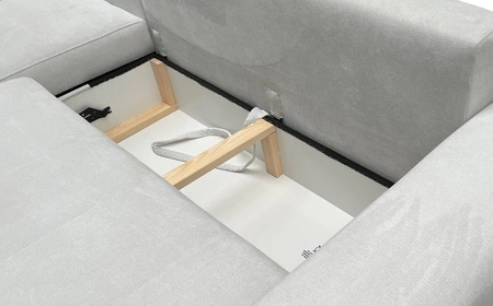 Ecksofa mit Schlaffunktion Bovec ecru links stilvolles Ecksofa mit ergonomischer Form hydrophobem Stoff