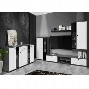 Senja Möbelset matera / weiß modernes Design dekorative geriffelte Fronten mit Metallgriffen