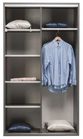 Schiebeschrank Yugo 120 cm in Esche/weiß glänzend ein modernes und funktionelles Möbelstück für das Wohnzimmer, Jugendzimmer oder Büro