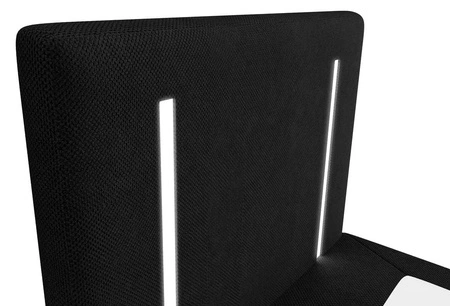 Boxspringbett Norco 80x200 schwarz stilvolles Bett mit Bettzeug Lagerung Beleuchtung im Kopfteil fügt eine einzigartige Note