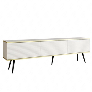 TV-Schrank Luxury 175 cm weiß elegantes Design stilvolle geriffelte Front Korpus mit goldener Zierleiste schwarze Metallbeine gekrönt