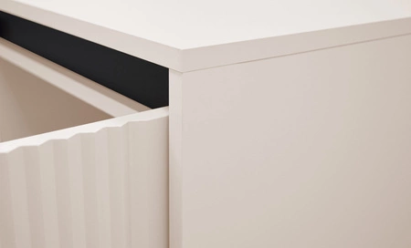 Osaka Möbelset beige/schwarz modernes Design mit modischen Farben hohe Metallbeine schwarz geschmackvolle geriffelte Front hervorgehoben