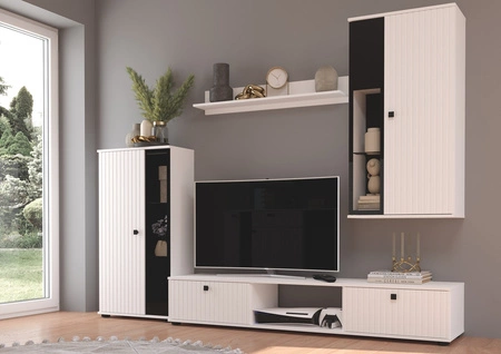 Senja Möbelset weiß modernes Design dekorative geriffelte Fronten mit Metallgriffen