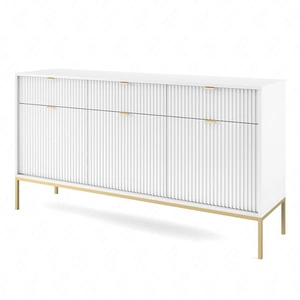 Kommode mit Schubladen Lovro 154 cm weiß modernes Design wird Liebhaber von ausdrucksstarken Interieurs begeistern Goldmetall-Accessoires