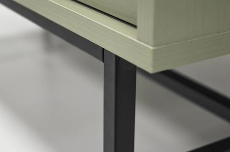 Schubladenkommode Kioto III 84 cm Eukalyptus ideale Kommode für Wohn- oder Schlafzimmer im modernen Stil schwarzer Metallrahmen