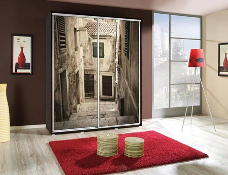 Artistino 155 cm Schiebeschrank mit Street Graphics wengefarbener Schrankkorpus aus 22 mm starker Platte